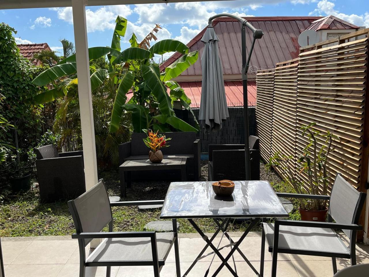 Agreable Appartement En Rez-De-Jardin A 450M De La Mer サンタンヌ エクステリア 写真